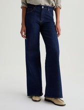 Load image into Gallery viewer, AG Saige Wide Leg Mid-Rise Jean in Symmetry