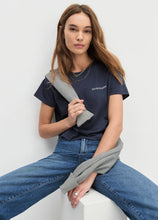 Load image into Gallery viewer, Favorite Daughter Cropped Logo Short Sleeve Tee - Navy/Gardenia
