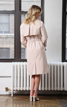 Load image into Gallery viewer, Walter Baker Enzo Trench - Rose Quartz

