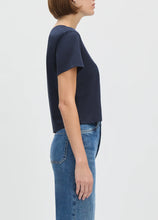 Load image into Gallery viewer, Favorite Daughter Cropped Logo Short Sleeve Tee - Navy/Gardenia
