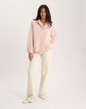 Load image into Gallery viewer, Noa Cotton Top White Pink

