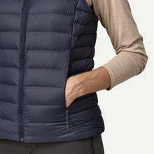 Load image into Gallery viewer, Patagonia Women’s Down Sweater Vest - Cascade Green
