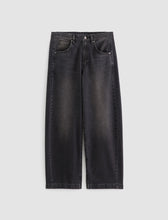 Load image into Gallery viewer, AG Hattie High Rise Barrel Jean in Star Light
