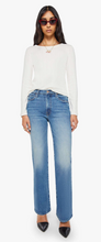 Load image into Gallery viewer, Kick It Jeans
